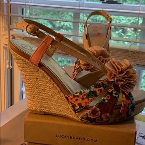 Beautiful wedges for the summer